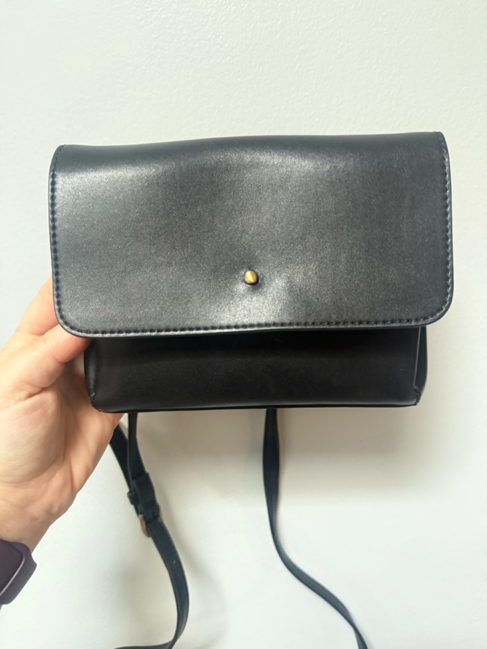 SAMARA Black Crossbody Bag